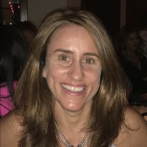 Meet your Posher, Miriam