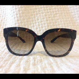 Bobbi Brown The Taylor Sunglasses