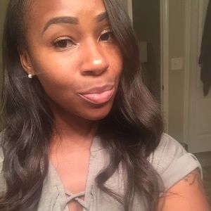 Meet your Posher, Latisha