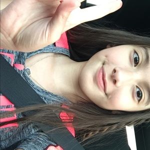 Meet your Posher, Paula