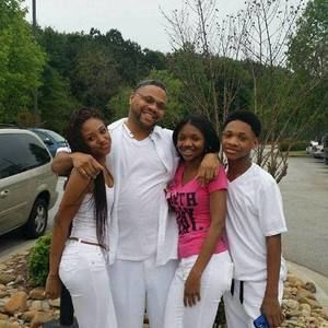 Meet your Posher, Dwayne