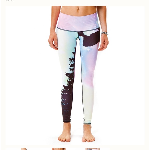 TEEKI "Northern Lights" yoga leggings