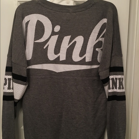 VS pink varsity crew