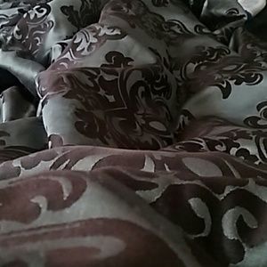 Meet your Posher, Desiree