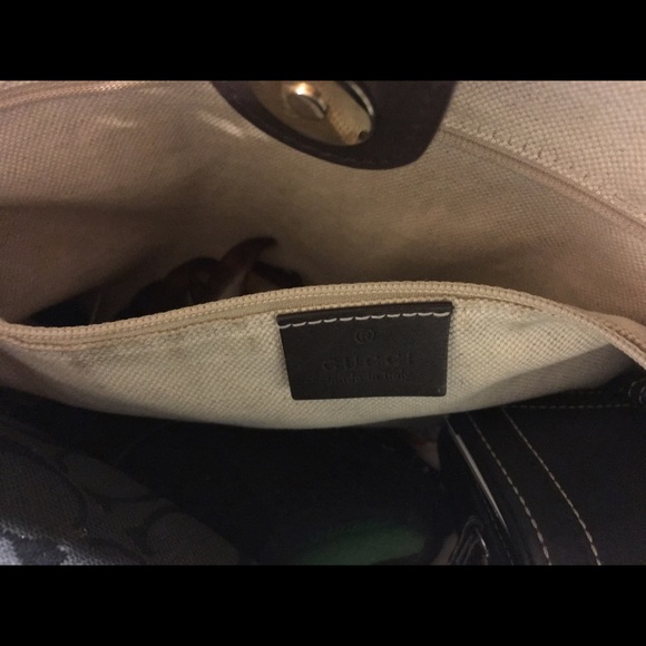 Gucci purse, slightly used in great shape - Picture 3 of 3
