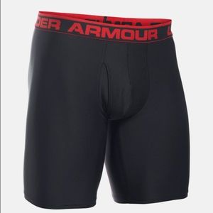 🎖NWOT Men's Under Armour Boxers!👔