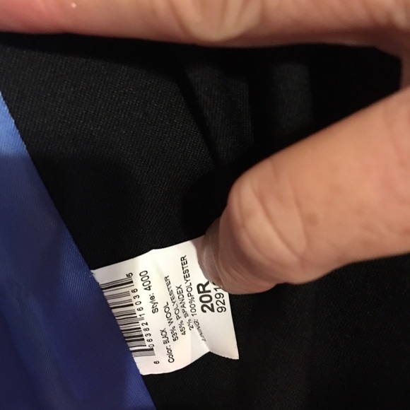 Devon-Aire English Riding Jacket - Picture 4 of 4