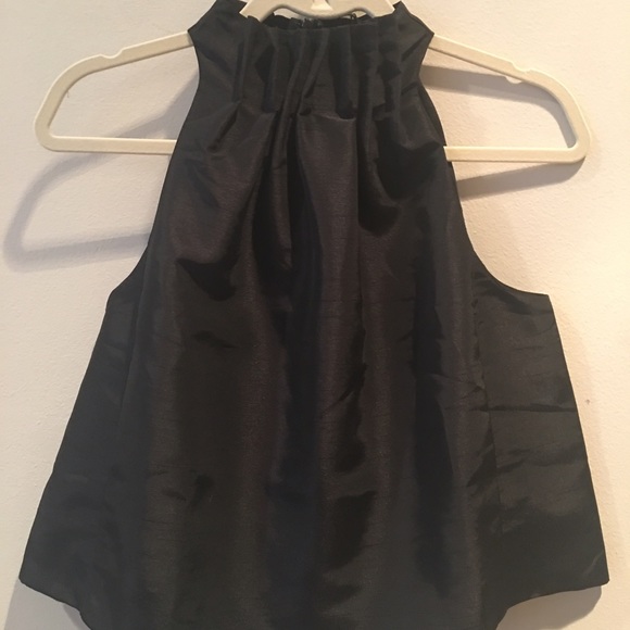 Delphine Pleated Swing Crop Blouse - Picture 2 of 5