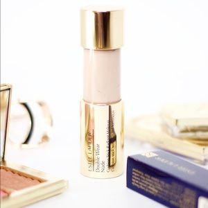Estée Lauder double wear nude cushion foundation