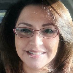 Meet your Posher, Ana