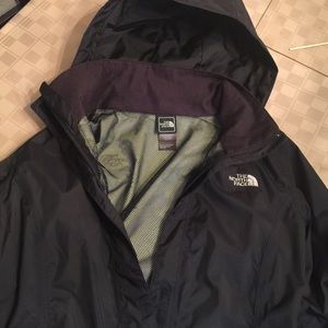 Nylon/polyester Hyvent Northface rain jacket. S/P