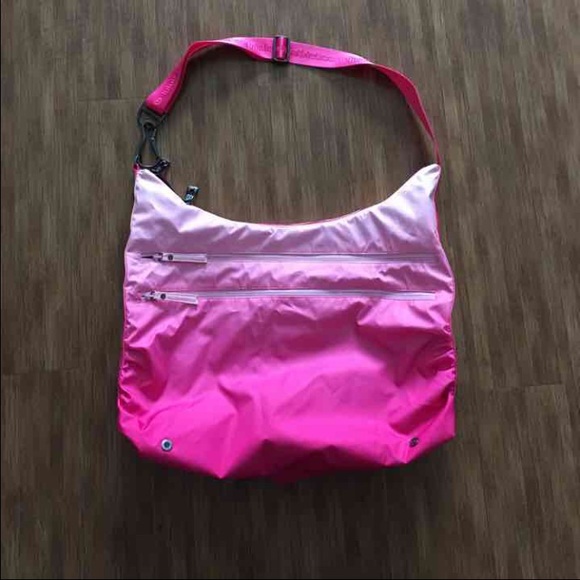 Lululemon ombré bag