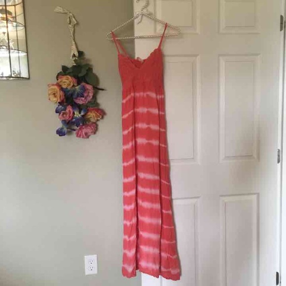 Maxi dress.