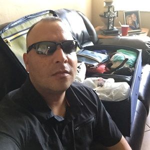 Meet your Posher, Manuel