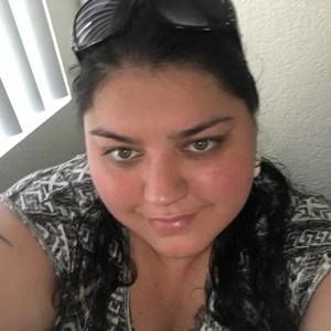 Meet your Posher, Jennie