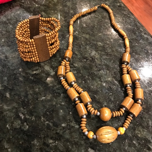 Bohemian beaded wooden necklace and bracelet
