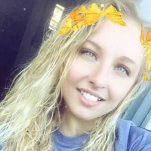 Meet your Posher, Tina