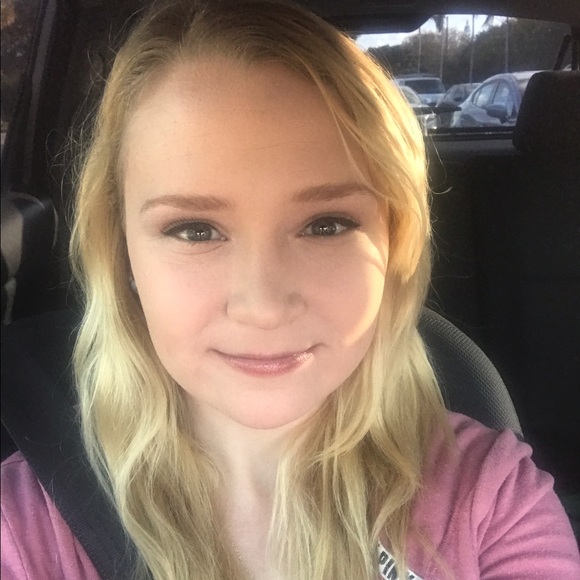 Meet your Posher, Ashley - Picture 6 of 6