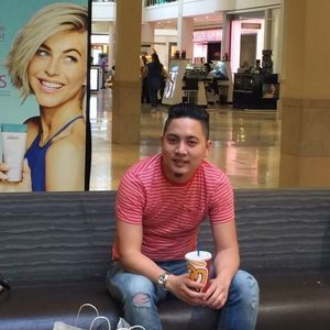 Meet your Posher, Toan