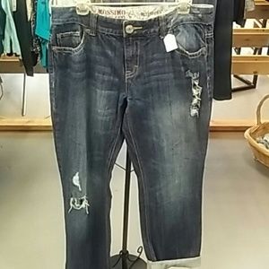 Mission Boyfriend Jeans