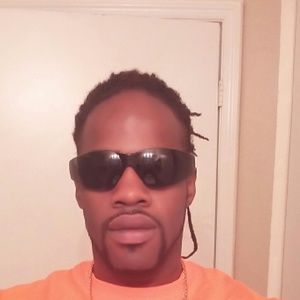 Meet your Posher, Dee