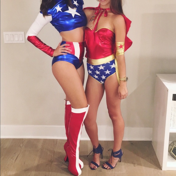 Extra picture of women's Captain America costume