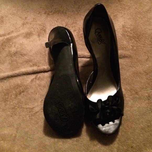 Black heels - Picture 3 of 3