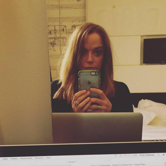 Meet your Posher, Cindi - Picture 1 of 1