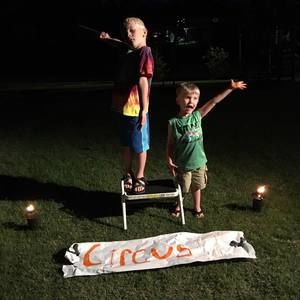 Meet your Posher, Dana