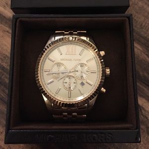 Michael Kors - Gold Watch (Rolex aesthetic)