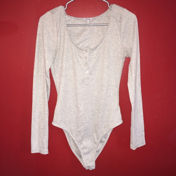 TOBI: Heather Grey Body Suit