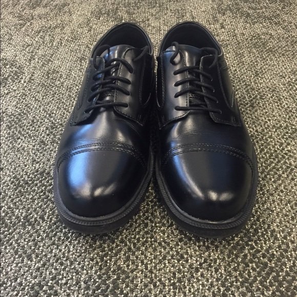 Men's leather shoes - Picture 2 of 3