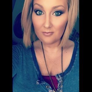 Meet your Posher, Dustyn