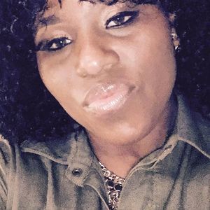 Meet your Posher, Kimberly