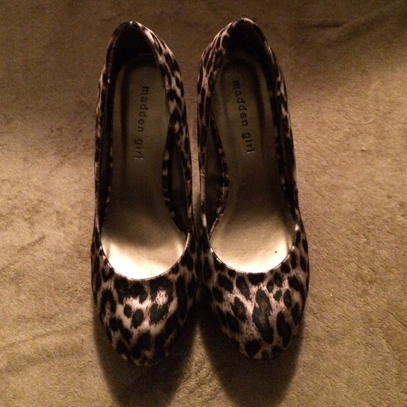 Cheetah madden girl wedges