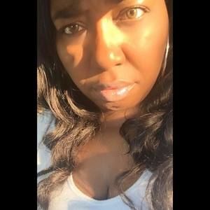 Meet your Posher, Nikki