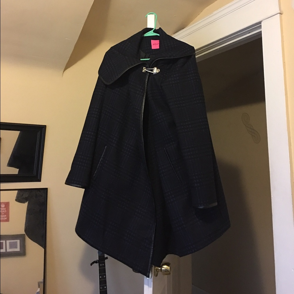 Betsey Johnson poncho
