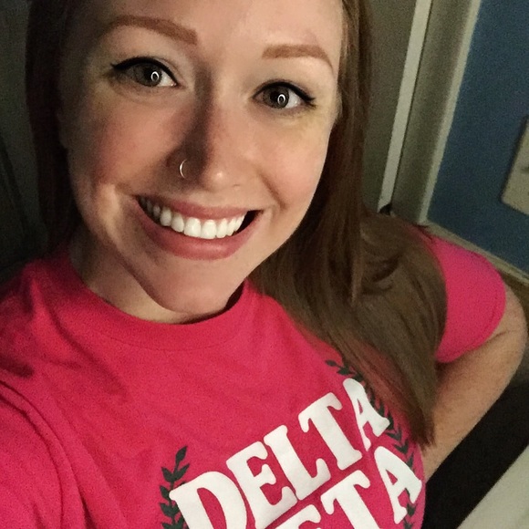 Meet your Posher, Heidi - Picture 3 of 7