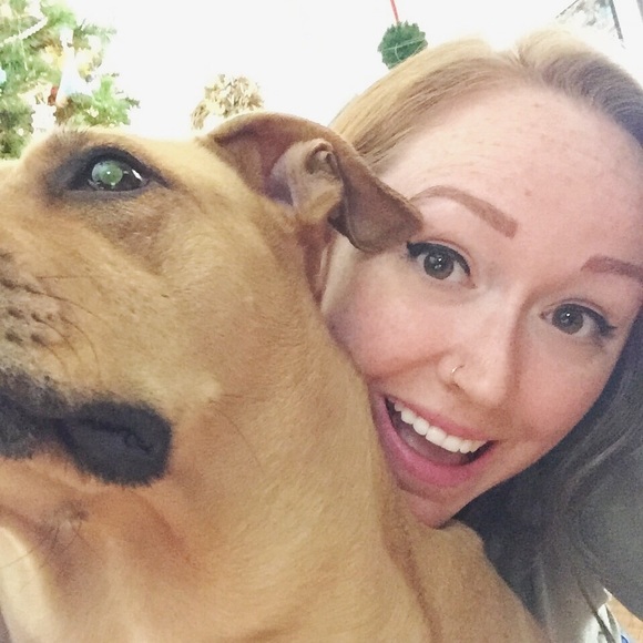 Meet your Posher, Heidi - Picture 2 of 7