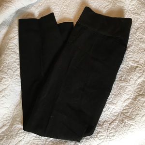 Gap size 2 Cropped stretchy maternity pants