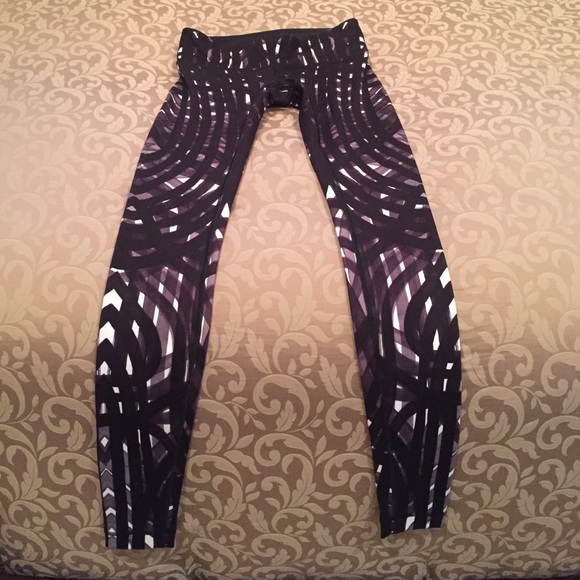 Lululemon pants