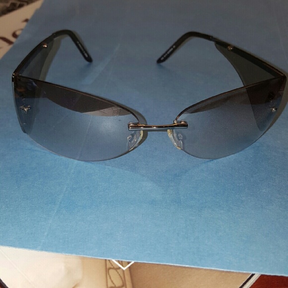 ***DONATED ***Fendi sunnies! - Picture 4 of 4