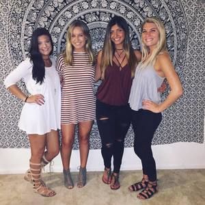 Meet your Posher, Rachel