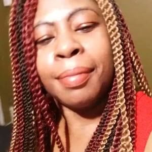 Meet your Posher, Tina