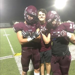 Meet your Posher, Connor