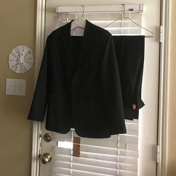 Boys size 16 suit