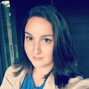 Meet your Posher, Michaela