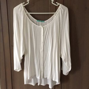 Flowy off-white blouse