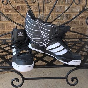 😍😍JEREMY SCOTT WING ADIDAS😍😍