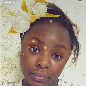 Meet your Posher, Javina